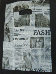 40+ PER PACK TOP QUALITY NEWSPAPER DESIGN QUALITY CARRIER GIFT BAGS 25cm x 25cm