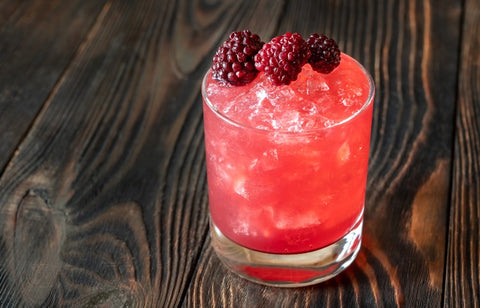 Blackberry Bourbon Sour | Spring Bourbon Cocktails | Dramson