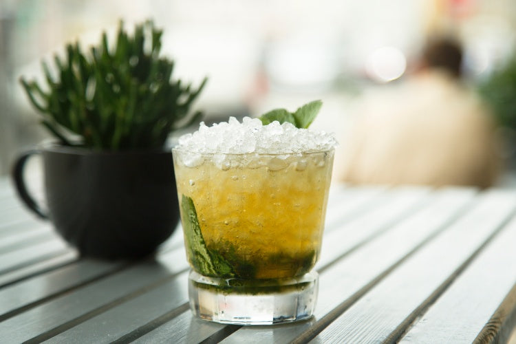 Mint Julep | Top Whiskey Cocktails | Dramson