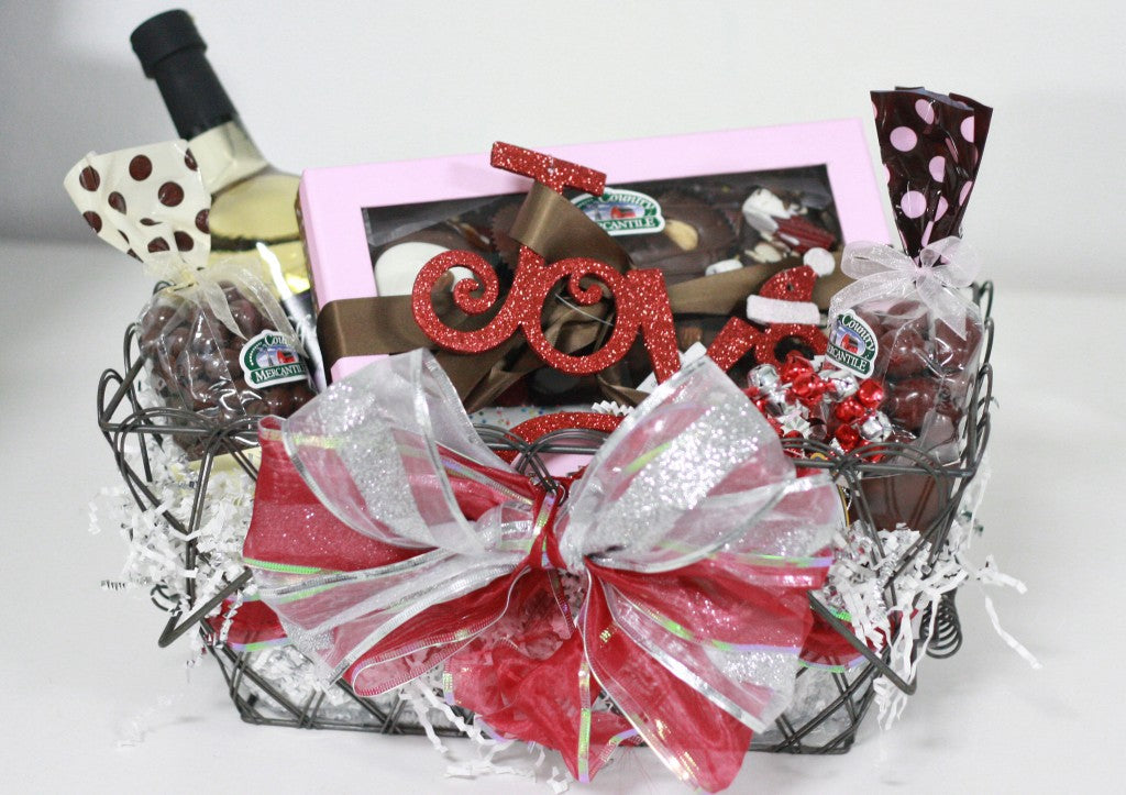 Christmas Basket Giveaway | countrymercantile