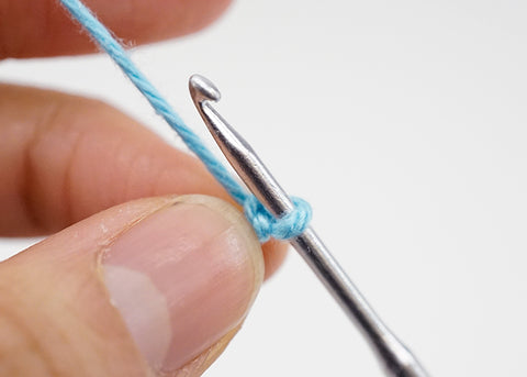 How to crochet a chain stitch