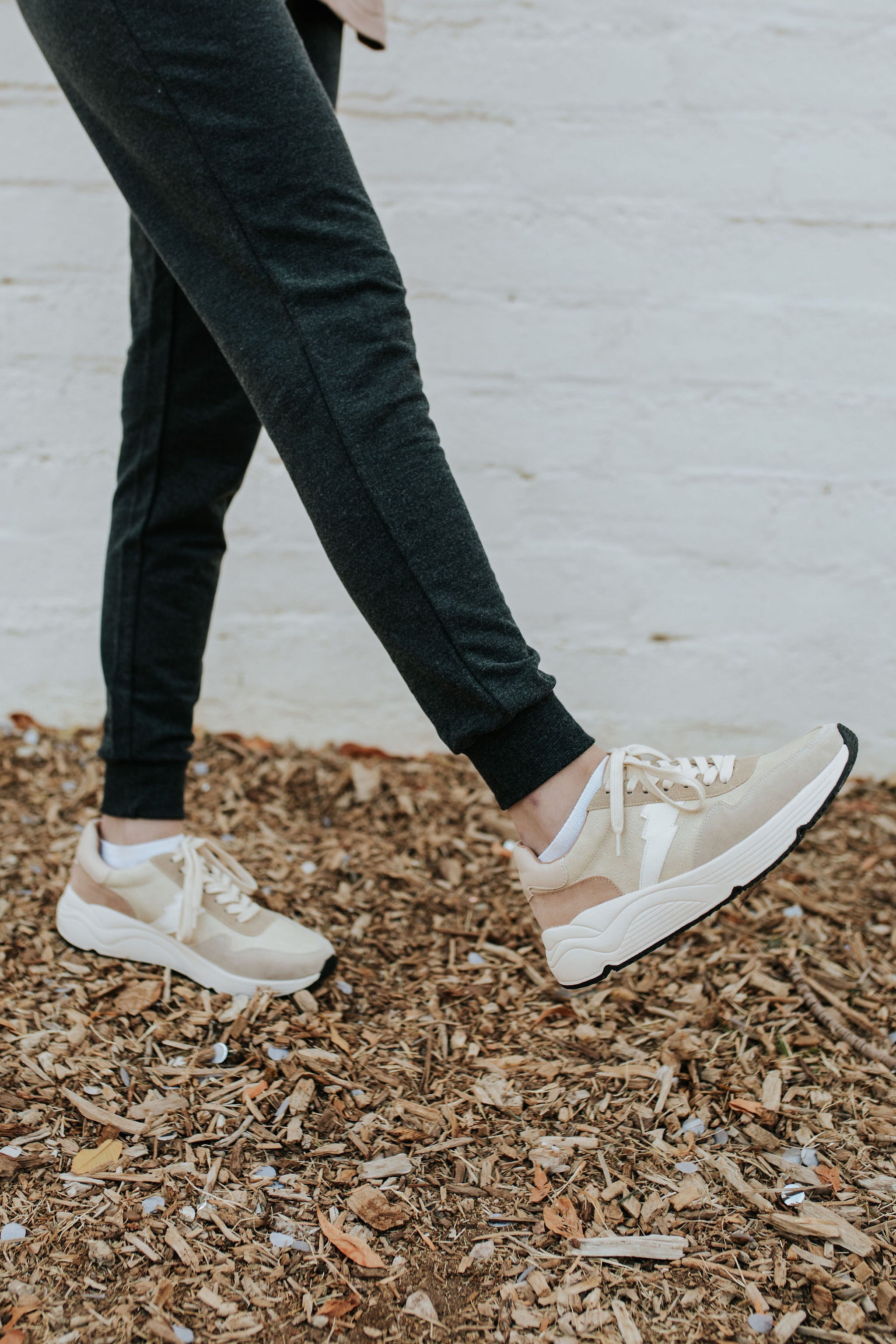 Lightning Bolt Tennis Shoes in Beige