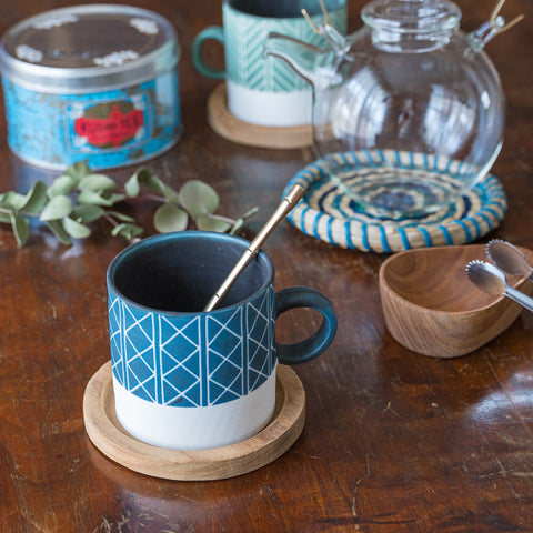 Yukari Nakagawa's mug (blue geometric pattern) mail order