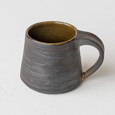 Tetsuko Yoshinaga's iron rust mug