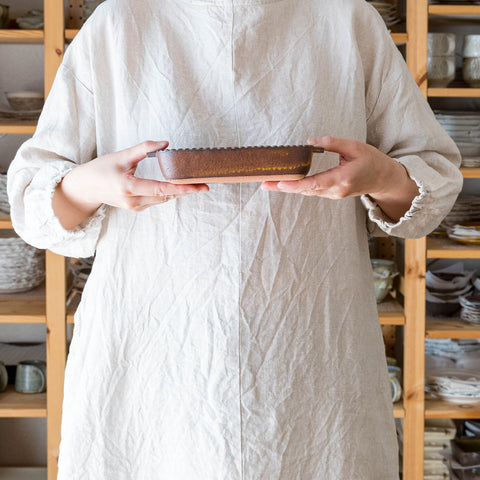 Hiromi Oka's rectangular gratin plate edge shinogi tea