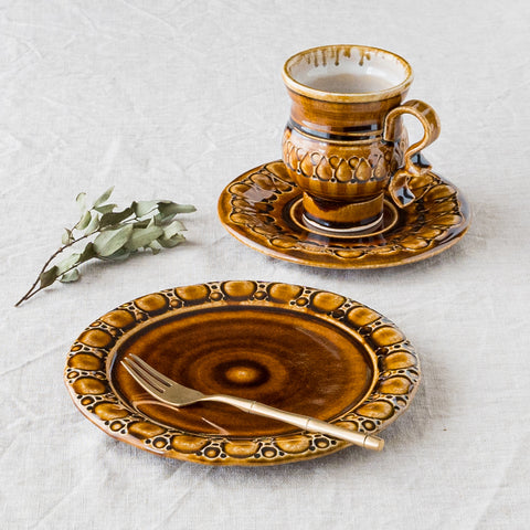Ruriame Koubou's Bread Plate Round Pattern and Cup & Saucer Candy Glaze