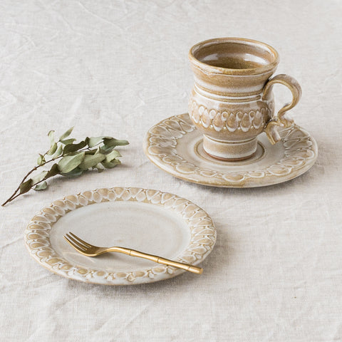 Ruriame Koubou's Cake Plate Drop Pattern and Cup & Saucer Unofu White Glaze
