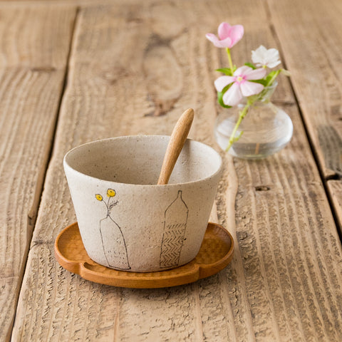 Asako Okamura's free cup mimosa x vase