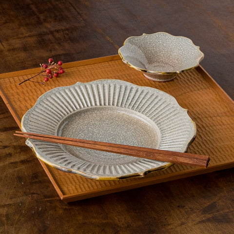 Hana Craft's 7 inch rim Rinka striped plate wide rim and Rinka small bowl ink penetration