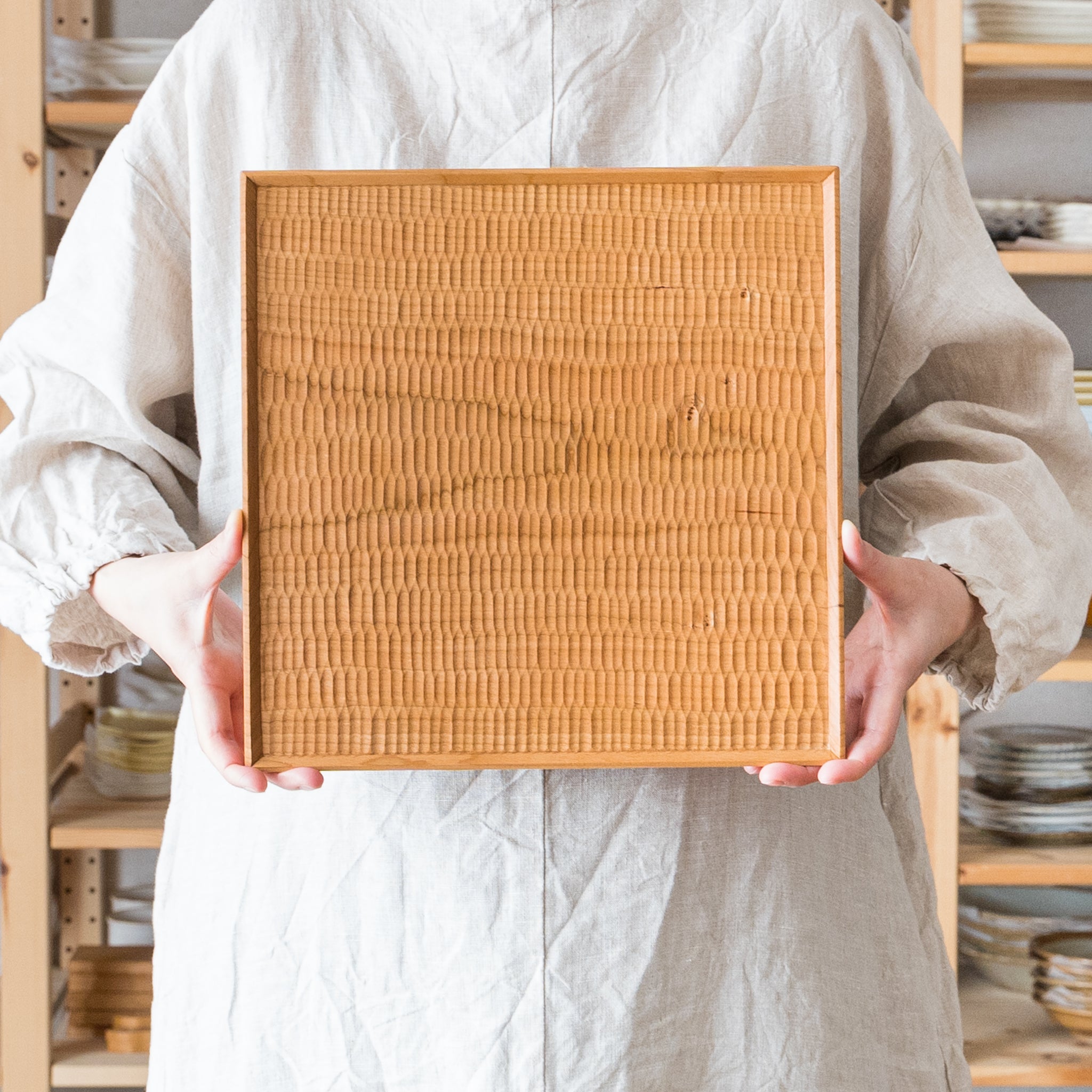 A one-person meal by Mr. Kazunori Gentakatsuka, a wood workshop that creates a special dining table