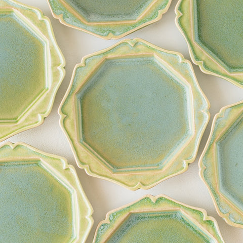 Mr. Nobufumi Watanabe's Twisted Octagonal Plate with Wasabi Color