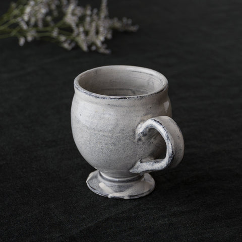 Yukiko Nagahama antique mug