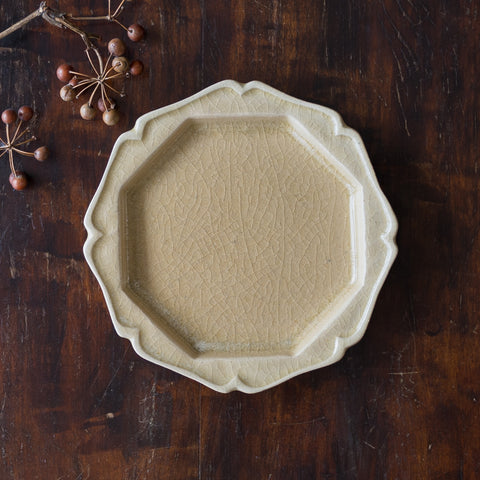 Mr. Nobufumi Watanabe's twisted octagonal dish with wonderful ash glaze