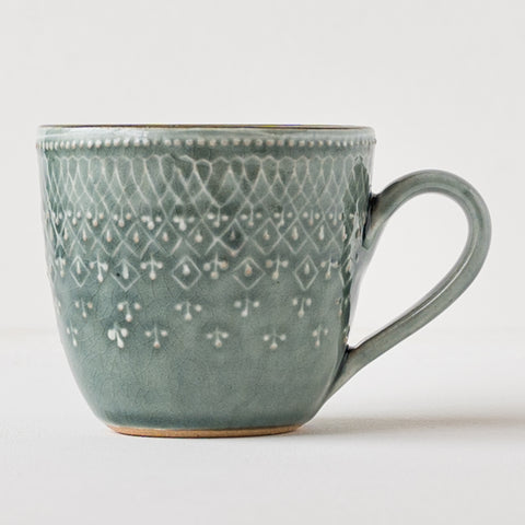 Wakasama pottery French lace mug with elegant lace pattern