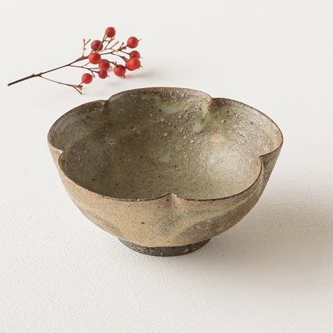 Kohiki Plum shaped small bowl by Sakiko Tomobe