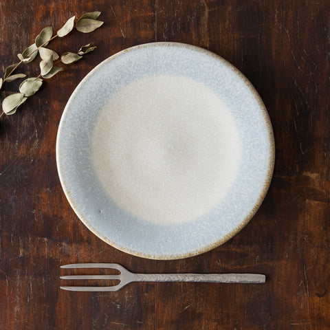Neat and beautiful blue 5-inch plate by Hiromi Oka