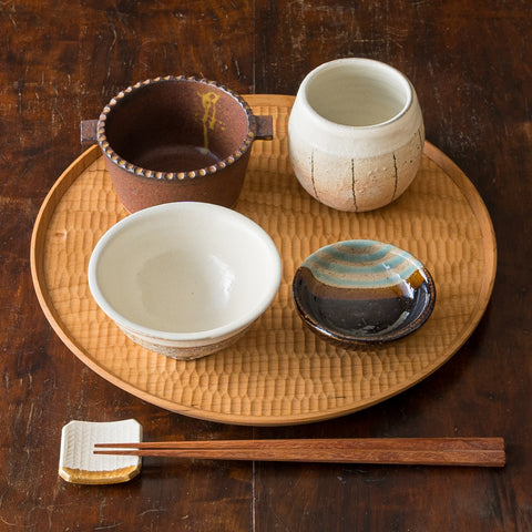 Hiromi Oka's cocotte plate, easy to combine with other vessels