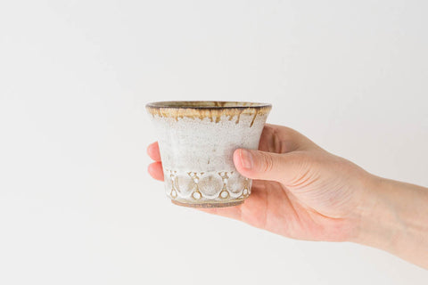 Ruriame Koubou's small drinking cup with wonderful white glaze of Unofu