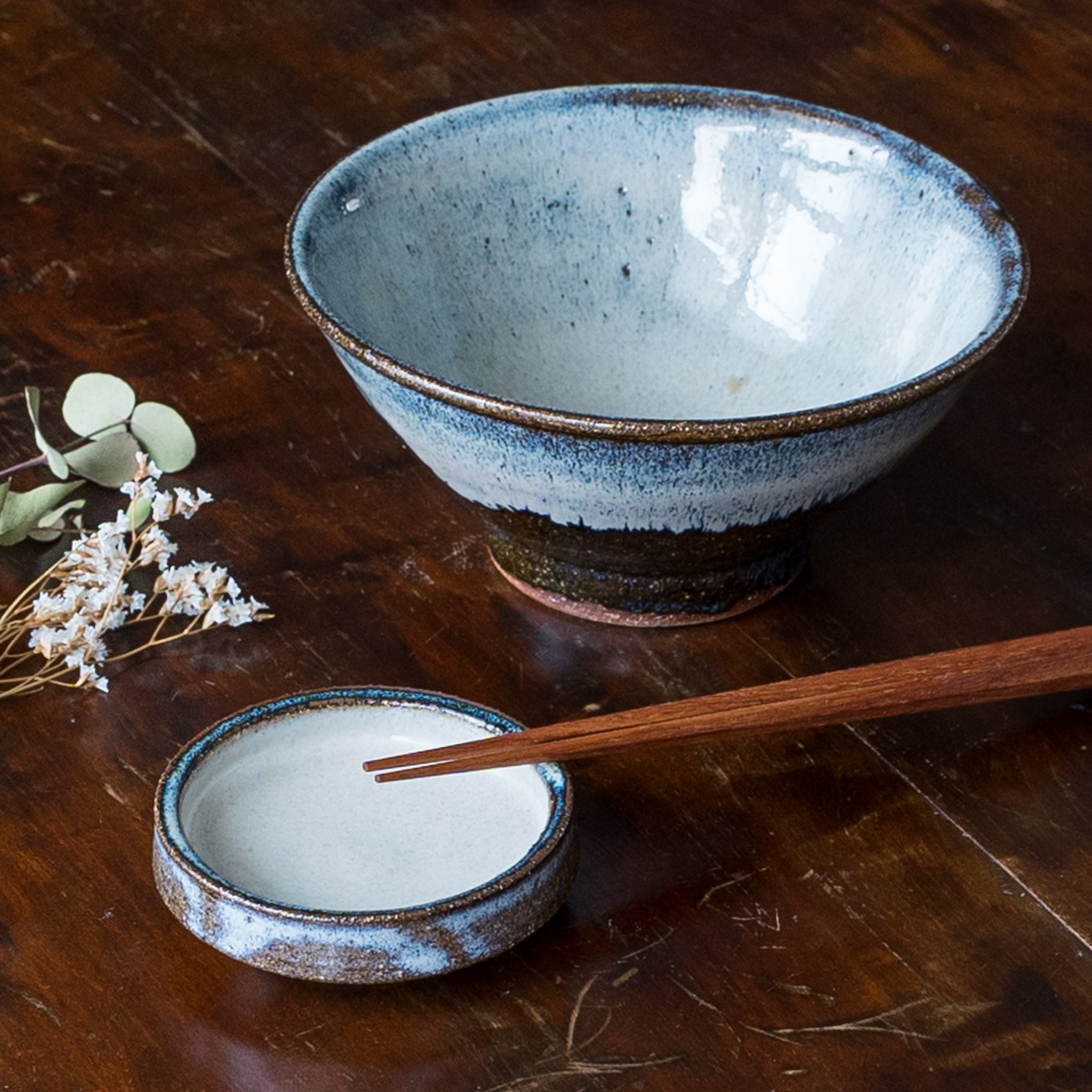 Shodai-yaki Fumotogama's 5.5-inch donburi, perfect for seafood bowls and oyakodon