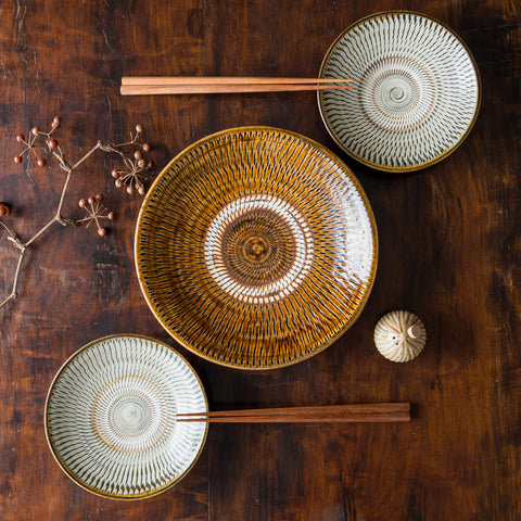 Ontayaki Yoichi Sakamoto kiln's pottery that adds color to your dining table