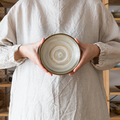 Ontayaki Sakamoto Yoichi kiln's 5-inch plate that makes your food look wonderful