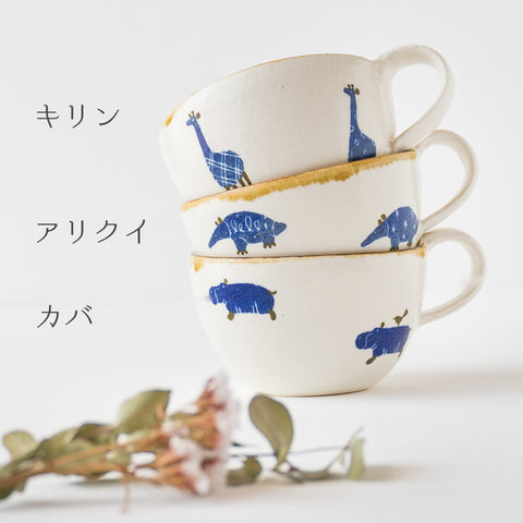 Mug from Yasumi Koubou with cute Japanese paper-dyed animals