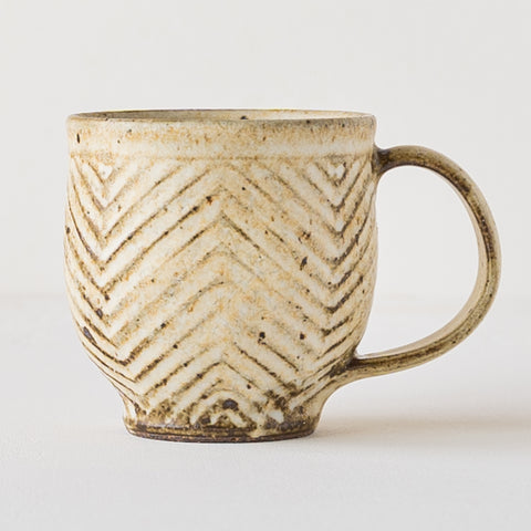 Kururi kiln round mug medium size herringbone white mat