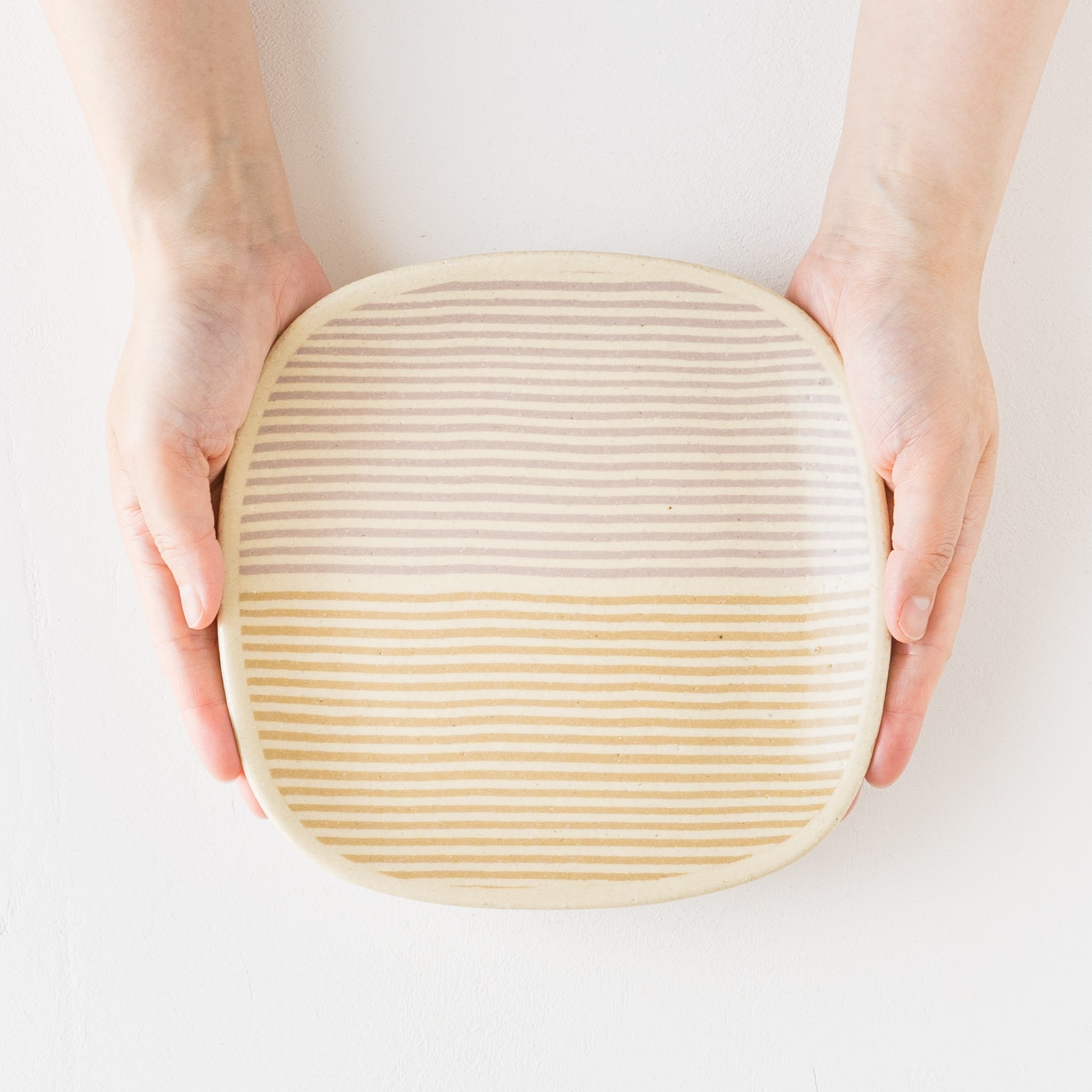 Hanako Sakashita's bread plate with cute striped pattern