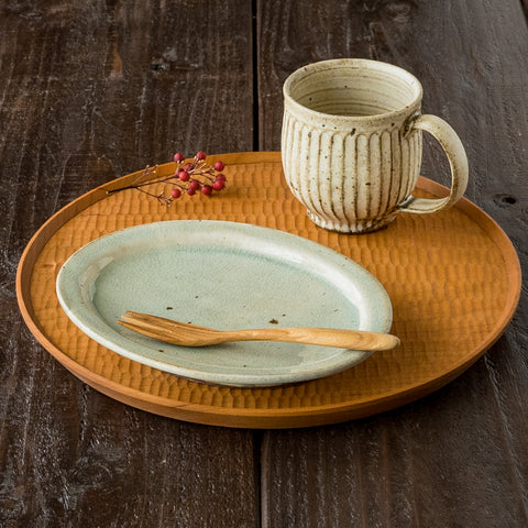 Kururi kiln oval dish medium size green ash glaze and homaru mug