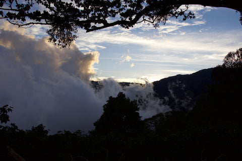 Imperio Rojo, Costa Rica 