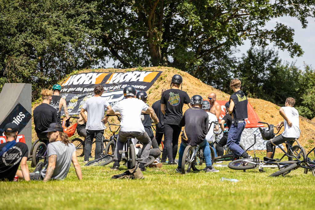 DIRT WARS BMX & MTB Comp