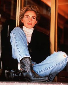 cowboy boots with dress and jeans julia roberts how to wear them sustainable fashion