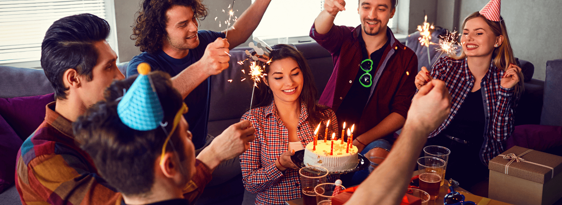 souhaiter un joyeux anniversaire à son pote