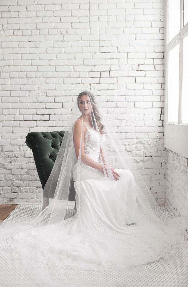 PantoraBridal Fine Diamond White Cathedral Veil Diamond White / No Blusher