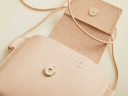 Craft Your Own Leather Bag with Our DIY Kit: Authentic Handmade Experience  in Every Box