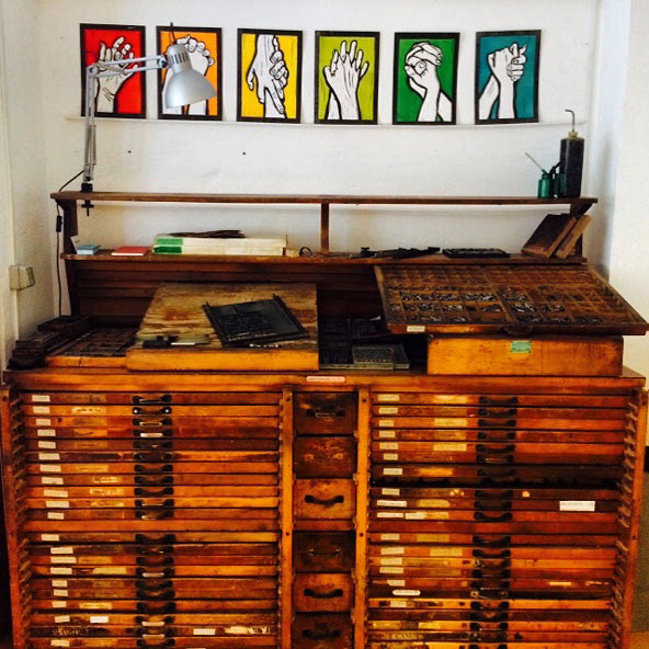 wood type cabinet at Granja Grafica