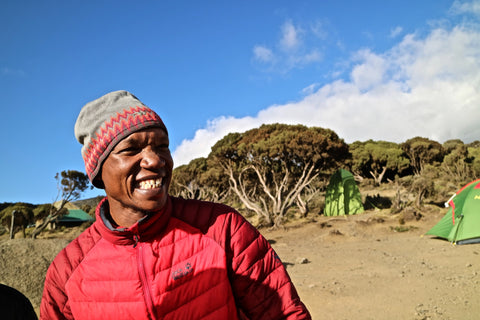 bivouac tente bonheur sourire