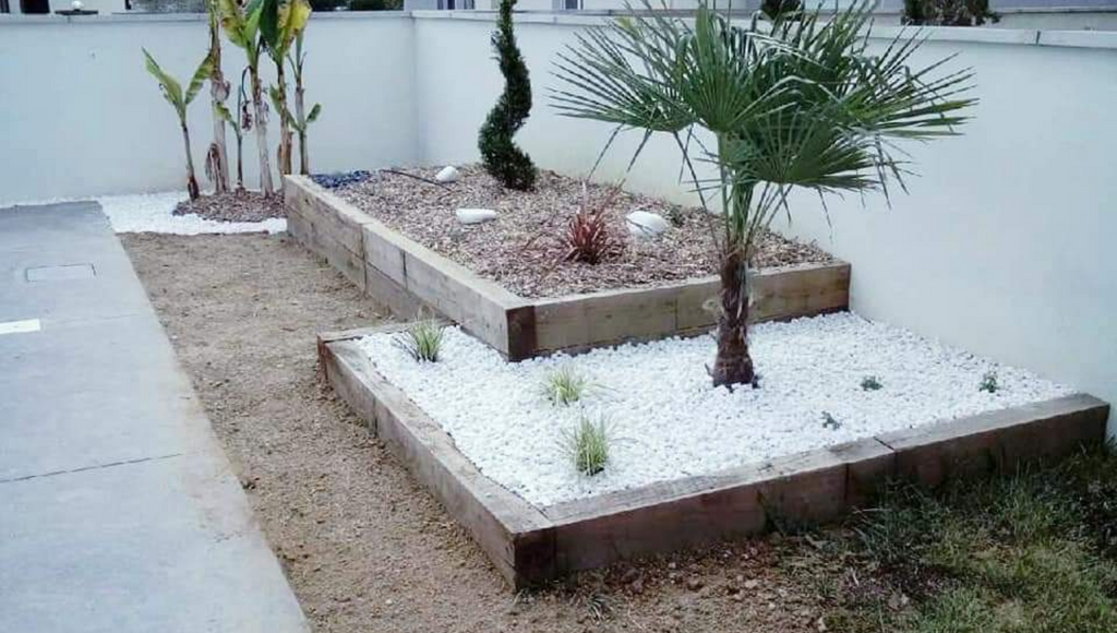 Terrasse de jardin avec du gravier décoratif blanc: SAKRET Liant à gravier  PU-UV