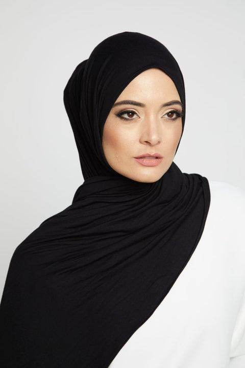 Jersey Hijabs UK: Jersey Hijab Styles in Black, White & More