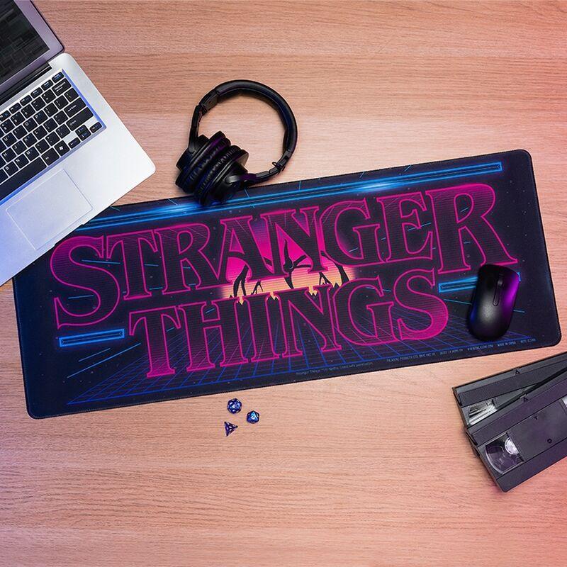  Stranger Things Logo Desk Mat, Officially Licensed Stranger  Things Merchandise, Extra Large Mouse Pad