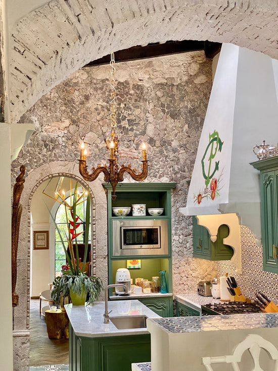 Before & After: An Airbnb Hacienda in San Miguel de Allende Gets a Gorgeous Kitchen Upgrade