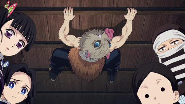 Demon Slayer Inosuke Crawling On The Wall