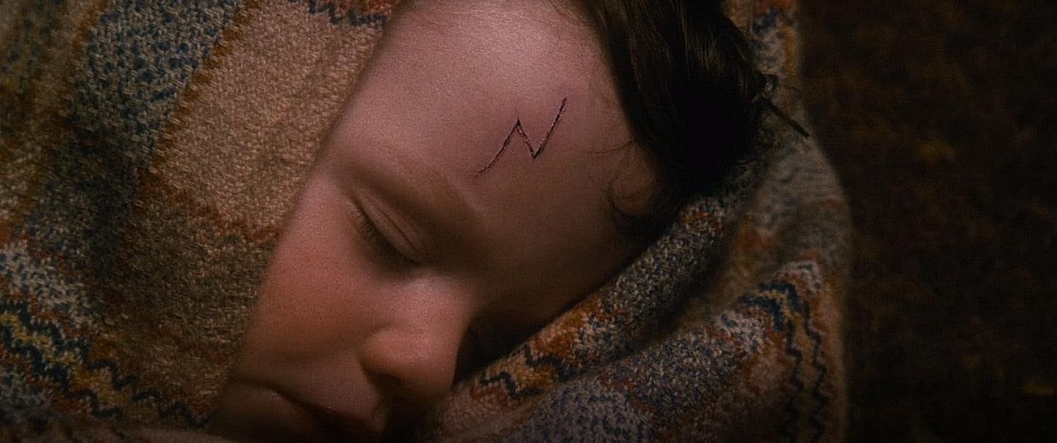 Harry Potter and the Sorcerers Stone Baby Harry Forehead Scar