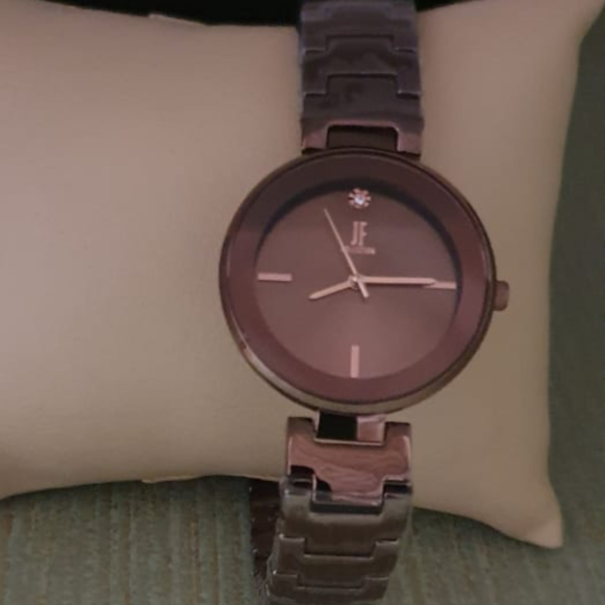 jean fendi wrist watch