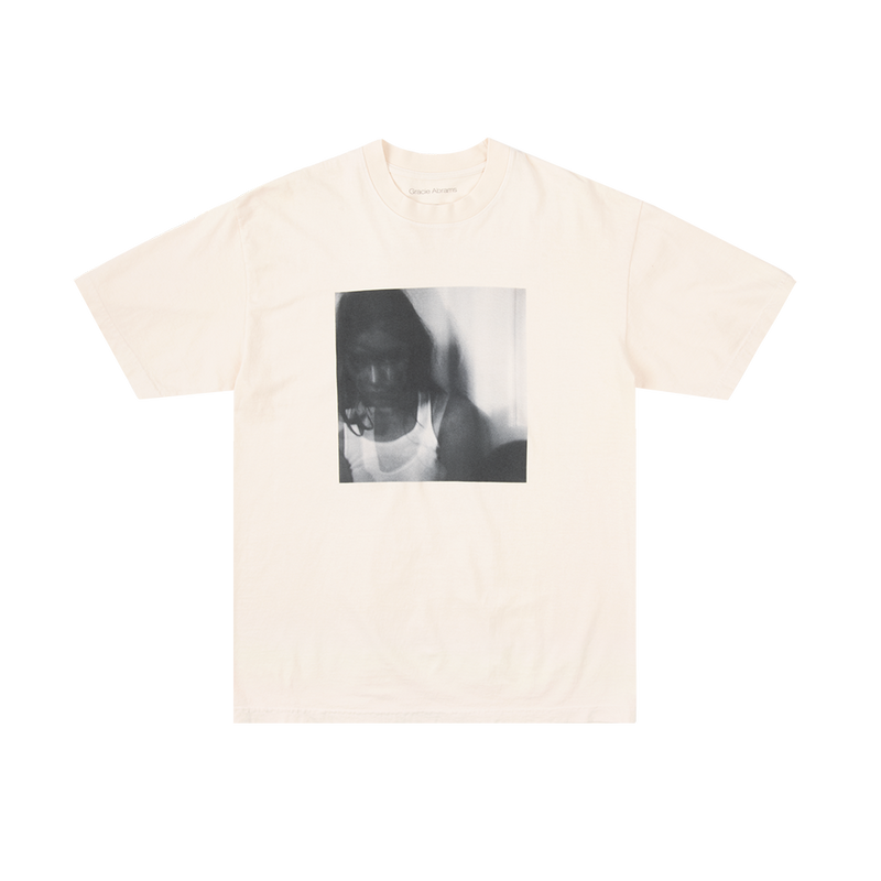 Good Riddance Tour Album Cover Cream T-Shirt – Gracie Abrams Official Store
