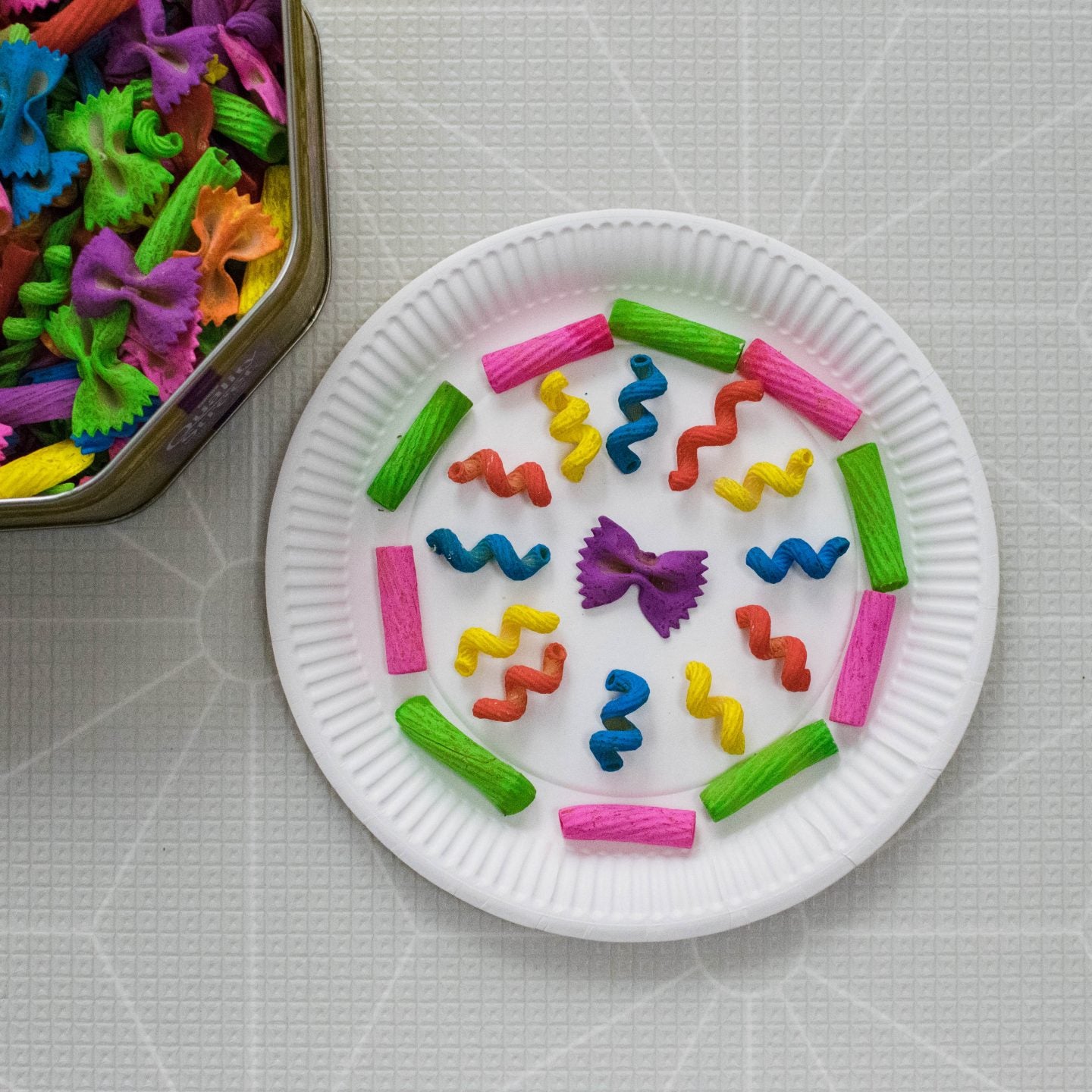 Make a pasta Mandala