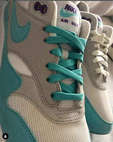 One-Up Turquoise Flat Laces on Nike Air Max 1