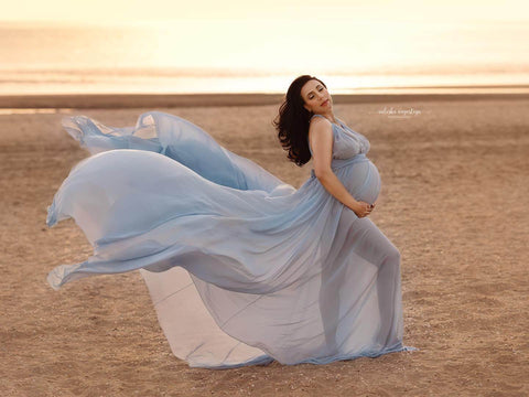 7 Perfect Gowns For a Plus Size Maternity Photoshoot – Mii-Estilo