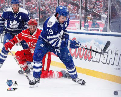 2014 Winter Classic Unsigned 8X10 Photo - Joffrey Lupul