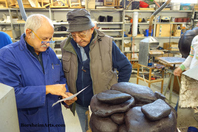 Italian foundrymen confer on best approach to bronze casting foundry in Pietrasanta